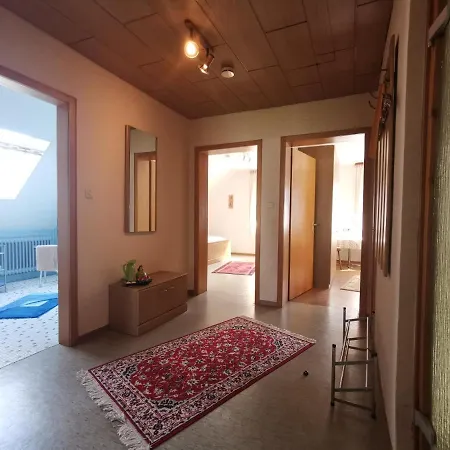 Schellen - Keine Monteurwohnung! * 메렌